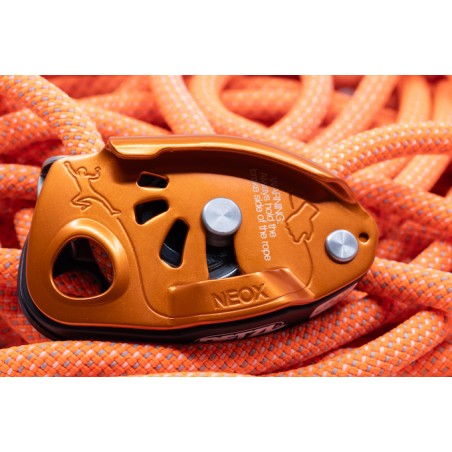 Petzl Neox Belay Device